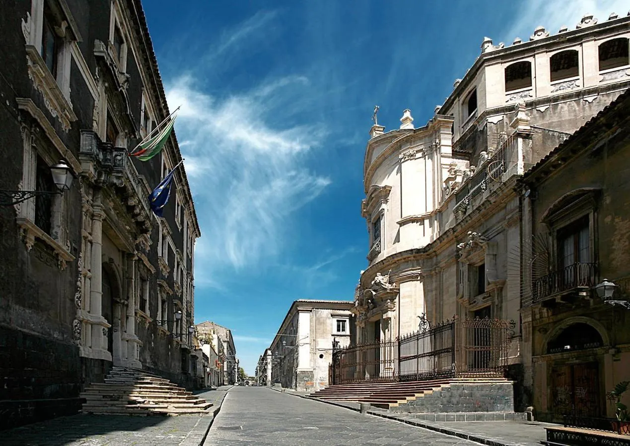 Ferienwohnung House Art Catania Italien